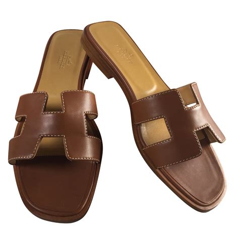 sandals hermes.